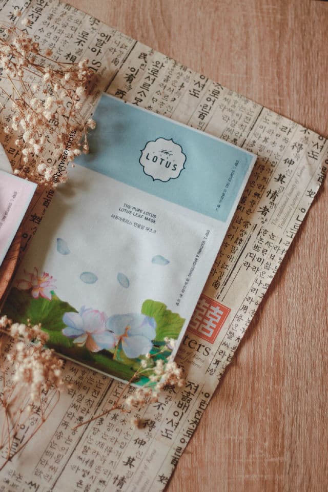 The Pure Lotus Soothing & Brightening Mask review photo by Betweendots