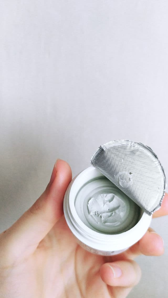 Uriage Hyseac SOS Paste review photo by Bibii