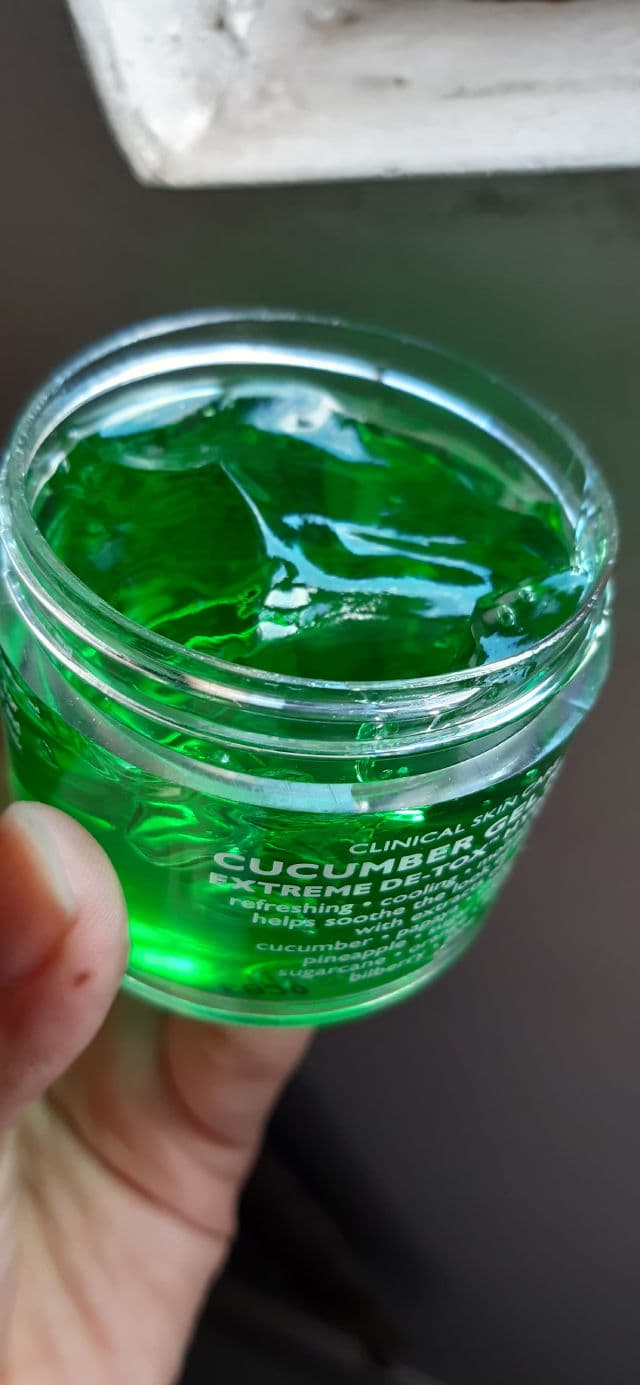 Peter Thomas Roth Cucumber Gel Mask review photo by Birdil