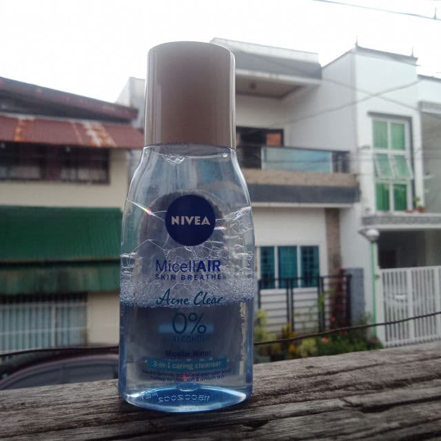 Nivea Acne Clear MicellAIR Cleanser 0% Alcohol review photo by Biyangkaaa