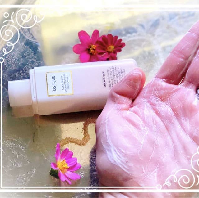 Oseque Silky Bright Enzyme Powder Facial Wash review photo by BotanicGoddess