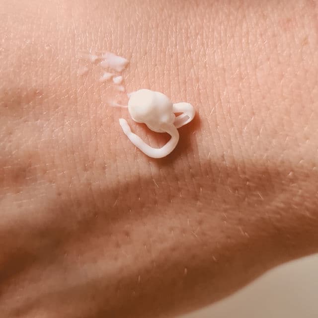 La Roche-Posay Toleriane Ultra Face Moisturizer review photo by Bregh