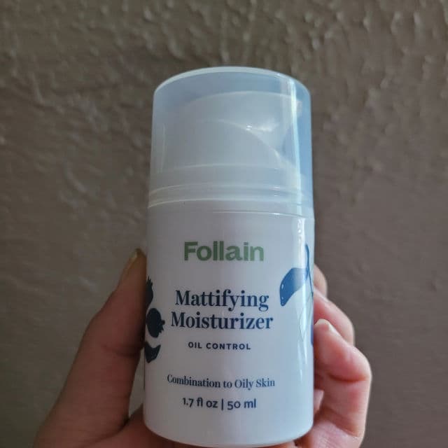 Follain Mattifying Moisturizer: Oil Control review photo by Brittany22