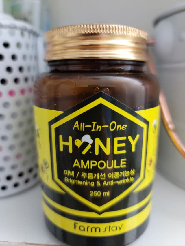 Farmstay All In One Honey Ampoule review photo by DrBroflovski
