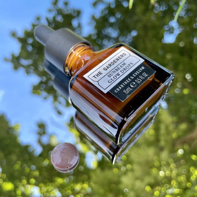 Crabtree & Evelyn The Gardeners Sunbeam Glow Drops review photo by BrownGirlBeautyEdit