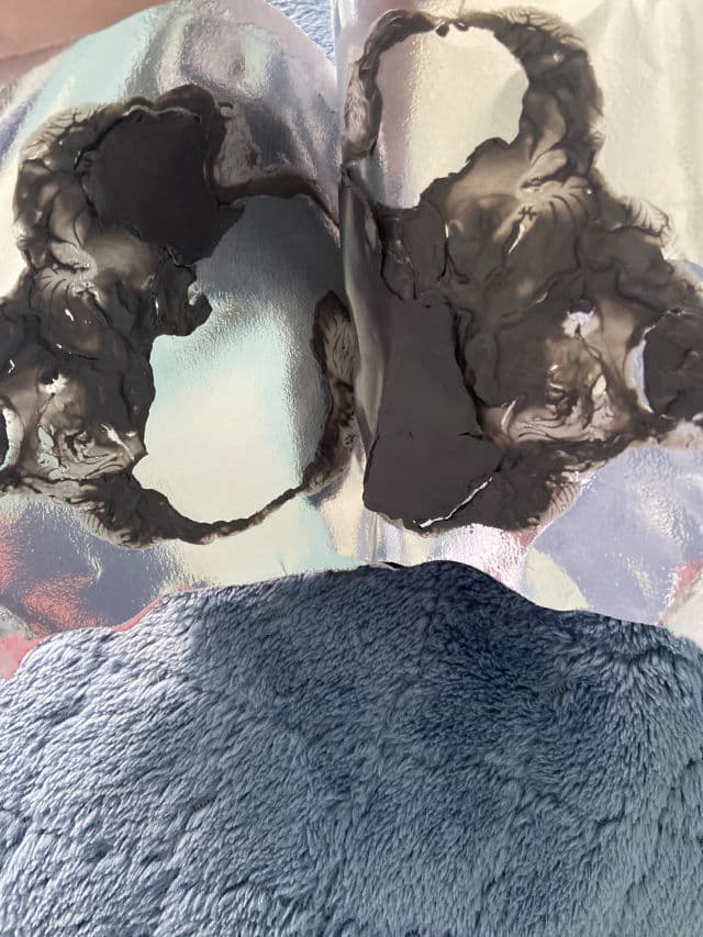 Yes To Tomatoes Clear Skin Detoxifying Charcoal Mud Mask review photo by pasteltulips