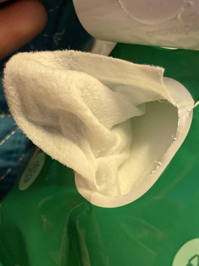 Yes To Cucumbers Towelettes review photo by pasteltulips