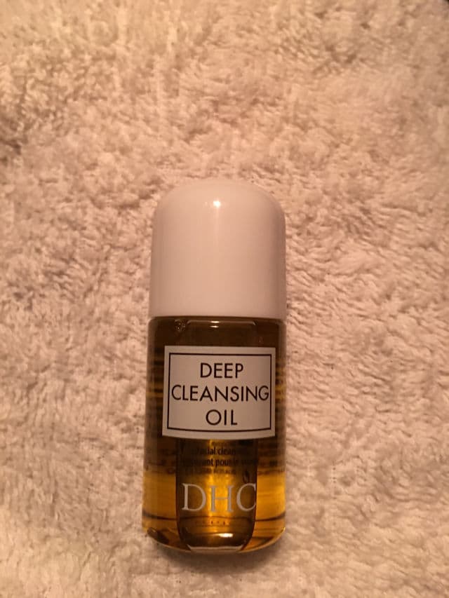 DHC Deep Cleansing Oil® Travel Size review photo by CW136