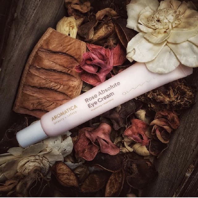 Aromatica Rose Absolute Eye Cream review photo by Camelliaskinensis