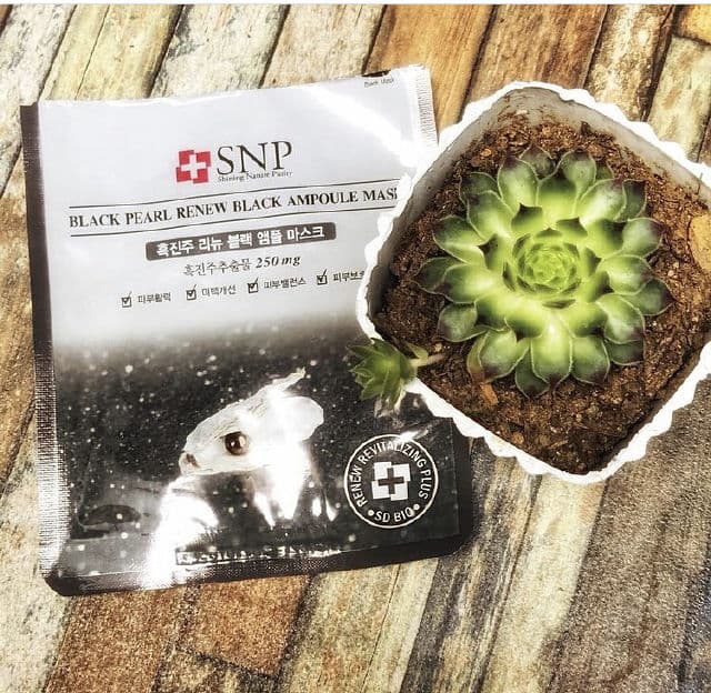 SNP Black Pearl Renew Black Ampoule Sheet Mask review photo by Camelliaskinensis