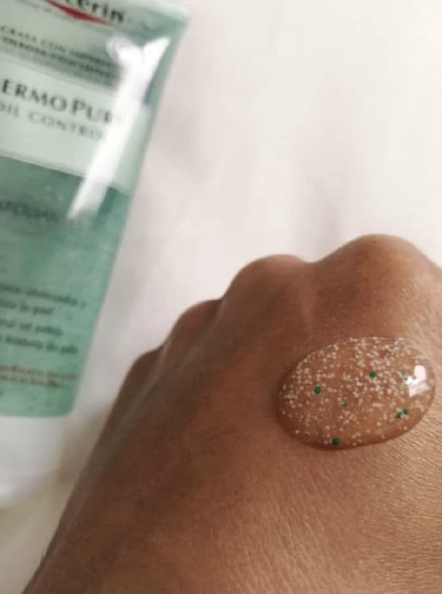 Eucerin Dermopure Scrub review photo by Carolinaa