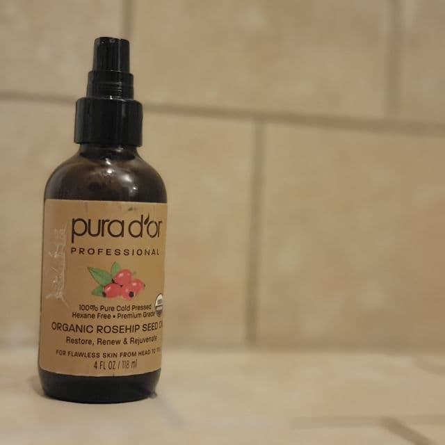 Pura D'or Organic Rosehip Seed Oil review photo by CarsonWillFixYou