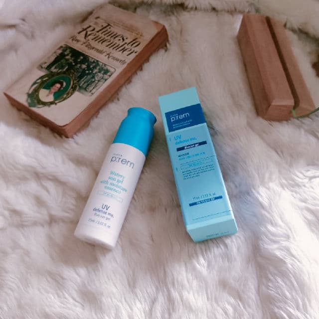 make p:rem UV Defense Me. Blue Ray Sun Gel SPF50 PA++++ review photo by CatchyAngie