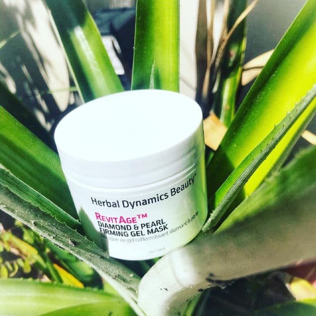 Herbal Dynamics Beauty RevitAge® Diamond & Pearl Firming Gel Mask review photo by Catherinesreviews