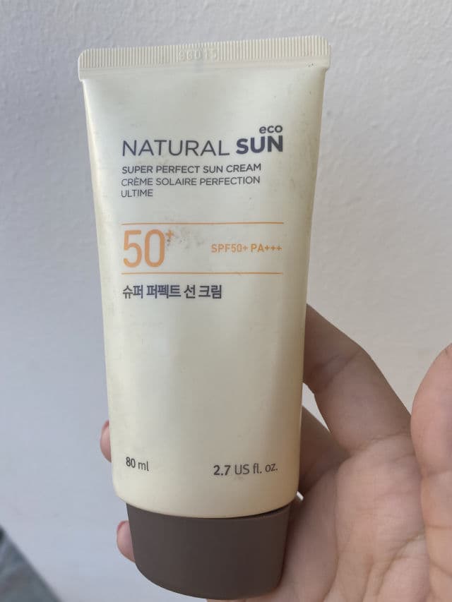 THE FACE SHOP Natural Sun Eco Super Perfect Sun Cream SPF50+ PA +++  review photo by Cecileetobelix