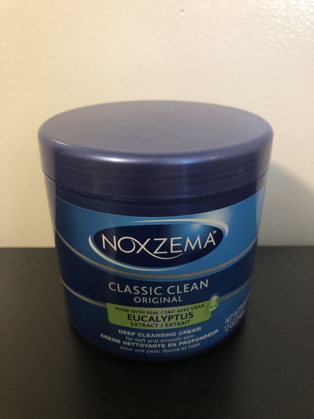 Noxzema Classic Clean Original Deep Cleaning Cream with Eucalyptus Extract review photo by CelestialChristine