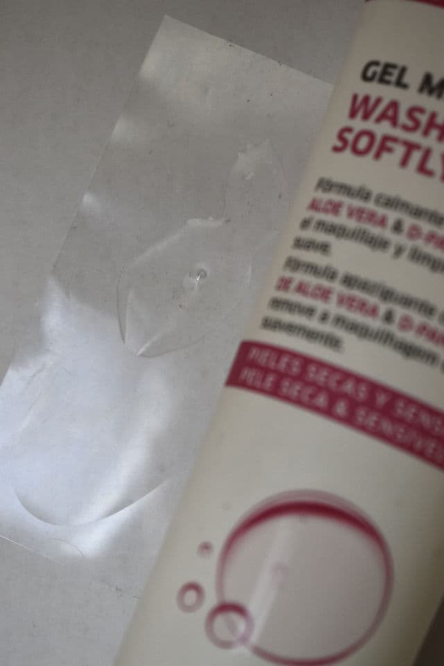 Diadermine Gel Micelar Washing Me Softly review photo by CeliaLoiz