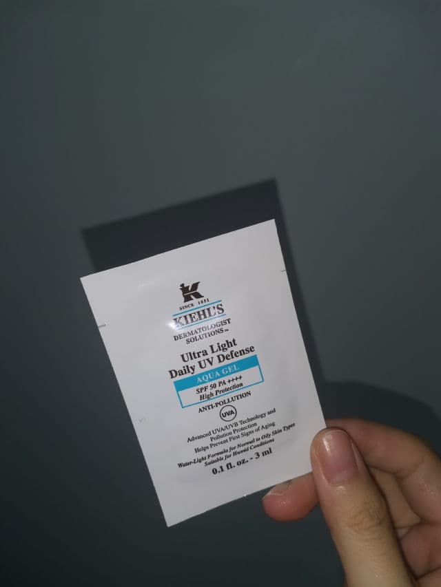 Kiehl's Ultra Light Daily UV Defense Aqua Gel SPF 50 PA++++ review photo by Cheersskin