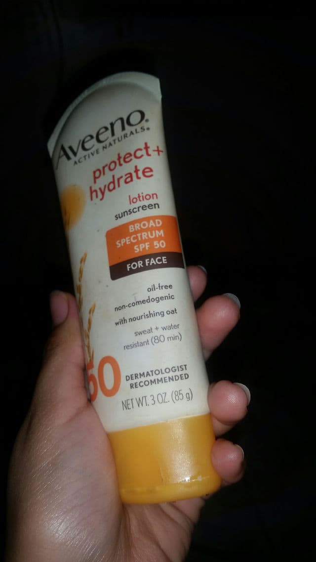 Aveeno Protect + Hydrate Lotion Sunscreen with Broad Spectrum SPF 50 review photo by Chelseally