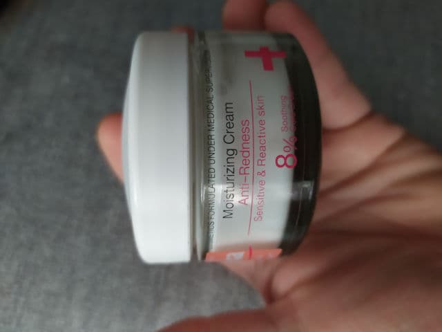 Mixa Anti-Redness Moisturising Cream review photo by Chwa