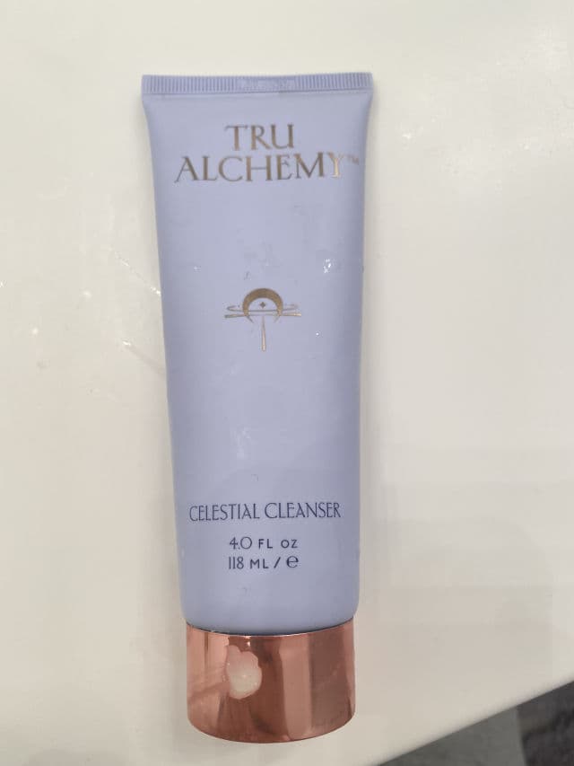 Tru Alchemy Celestial Cleanser review photo by CindyCuidaTuPiel