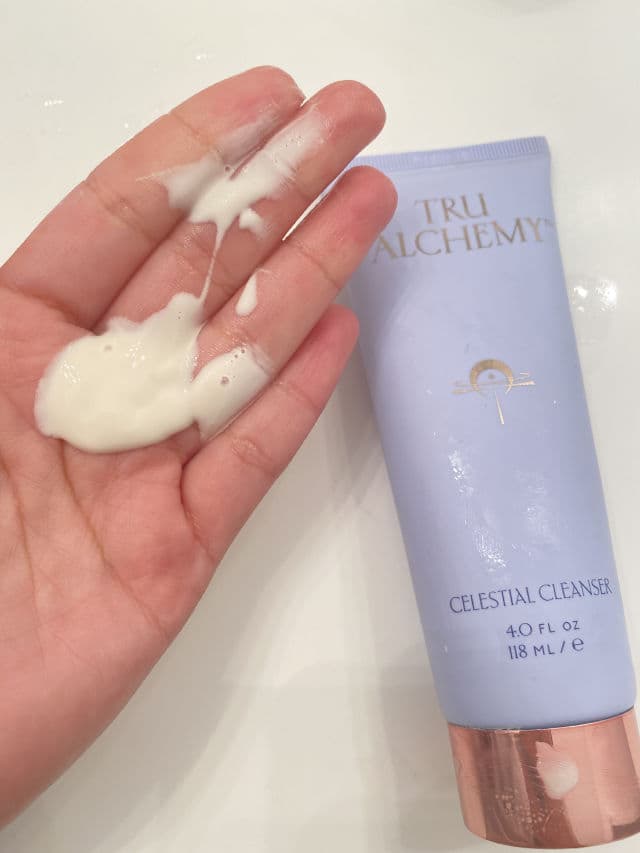 Tru Alchemy Celestial Cleanser review photo by CindyCuidaTuPiel