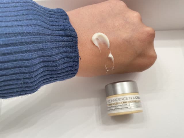 It Cosmetics Confidence in a Cream review photo by CindyCuidaTuPiel