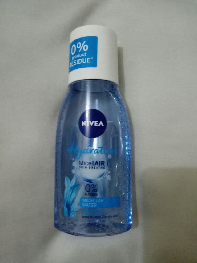 Nivea Hydration MicellAir Skin Breathe review photo by Clamonomy