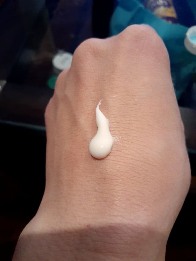 Easydew EX Repair Control Renewal Moisture review photo by ColleenDoc1996