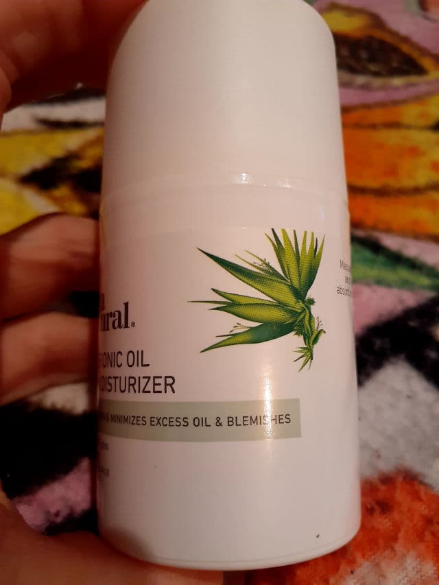 InstaNatural Hyaluronic Oil Free Moisturizer  review photo by ColleenDoc1996