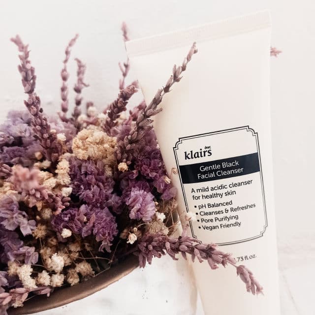 Dear, Klairs Gentle Black Facial Cleanser review photo by dajellyskin