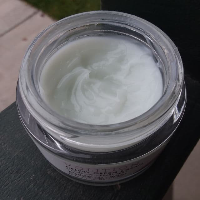 Volition Beauty Celery Green Cream review photo by Dalia