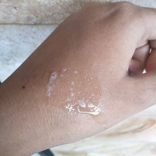 essenHERB Tea Tree 90 Calming Toner review photo by Trisnaar