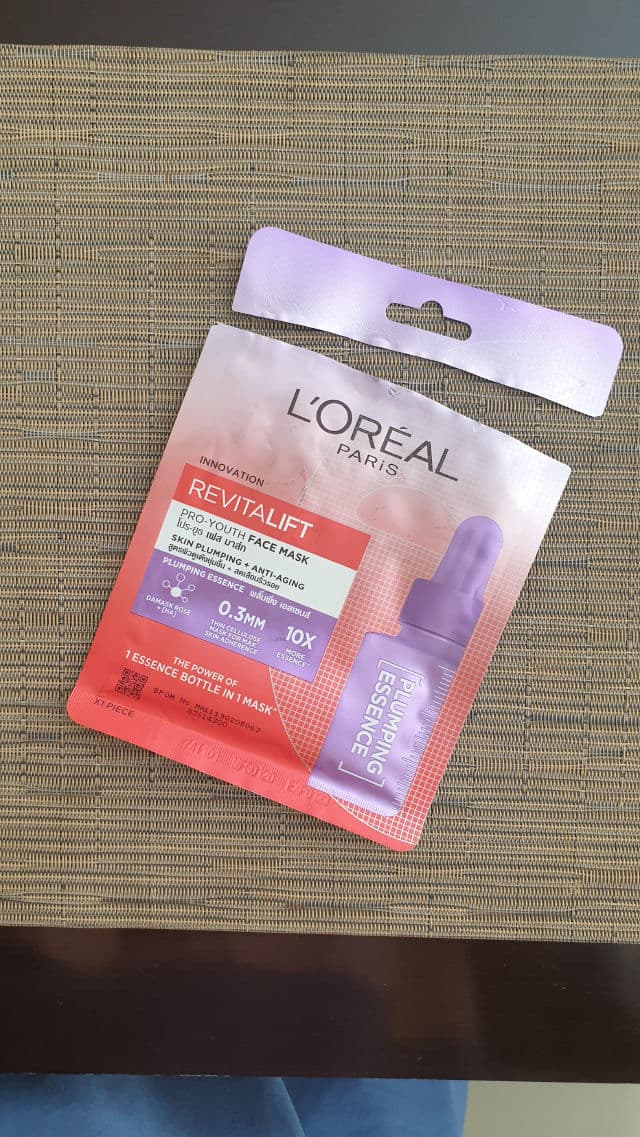 L'Oreal Paris Revitalift Pro-Youth Face Mask (Plumping) review photo by Dea