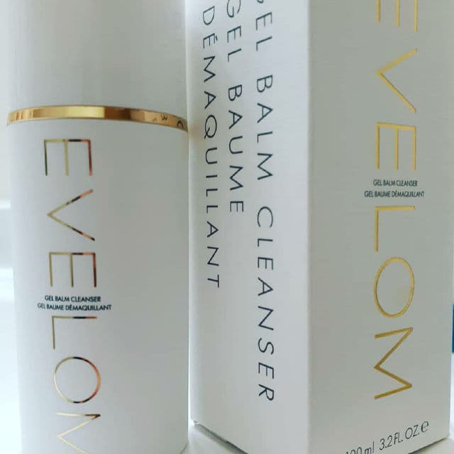 Eve Lom Gel Balm Cleanser review photo by Deanna15