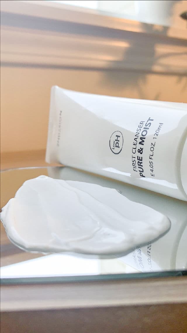 2NDESIGN First Cleanser Pure & Moist review photo by DearBoba