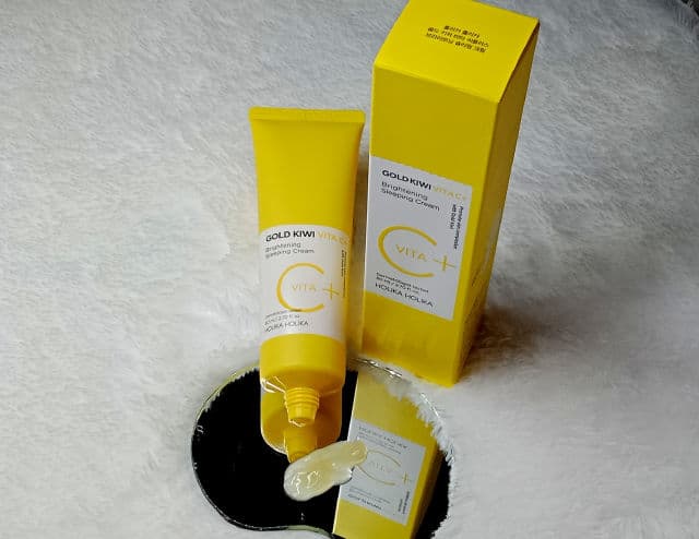 HOLIKA HOLIKA Gold Kiwi Vita C+ Brightening Sleeping Cream review photo by Delima____12 