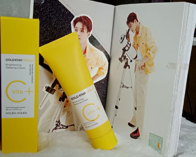 HOLIKA HOLIKA Gold Kiwi Vita C+ Brightening Sleeping Cream review photo by Delima____12 