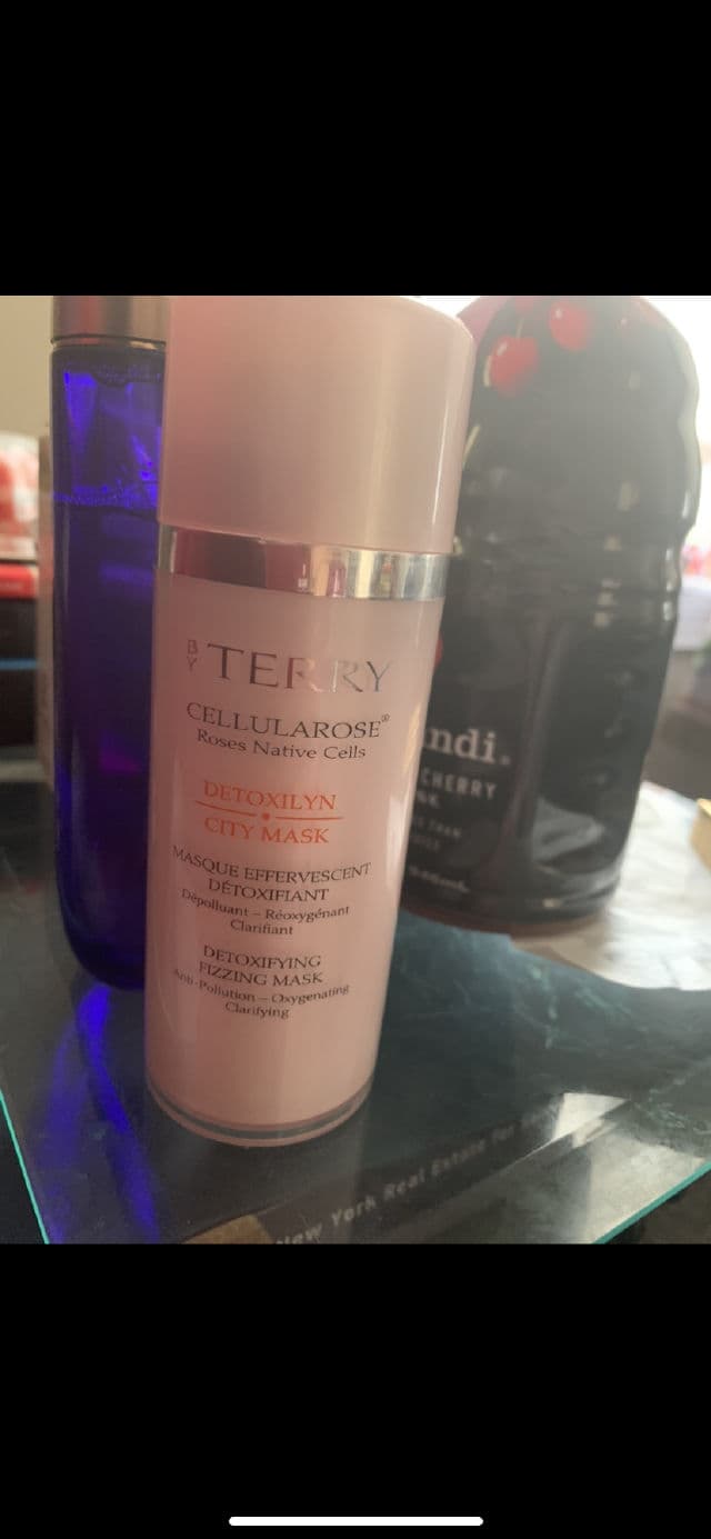 By Terry Detoxilyn City Mask Anti-Pollution Detoxifying Mask review photo by Demymy