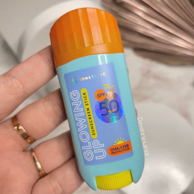 Somethinc Glowing Up Sunscreen Stick SPF 50+ PA ++++ review photo by Deviskinjournal