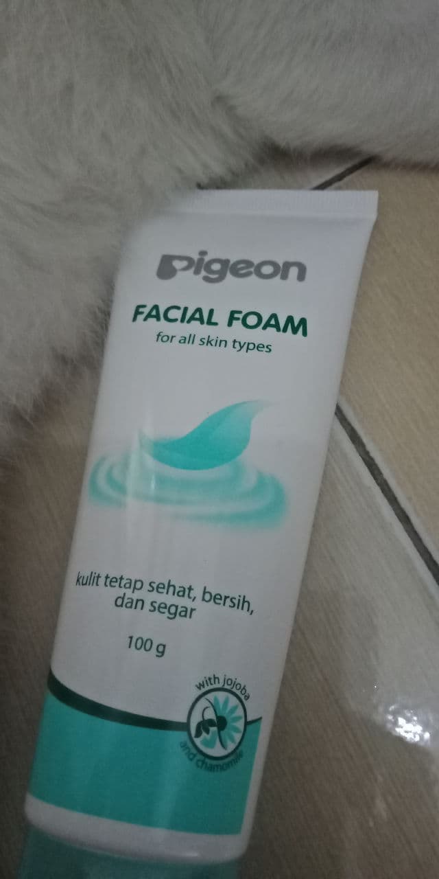 Pigeon Facial Foam review photo by DewiLaila