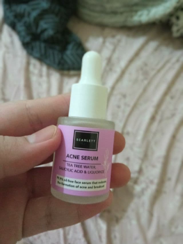 Scarlett Whitening Acne Day Cream review photo by Rianisista