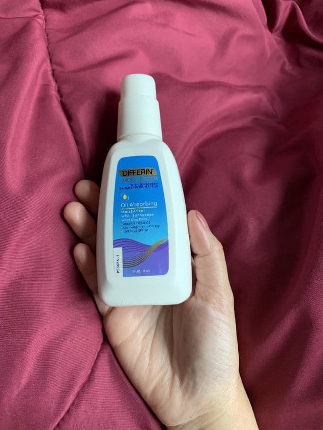 Differin Oil Control Moisturizer with Sunscreen review photo by Dyarra