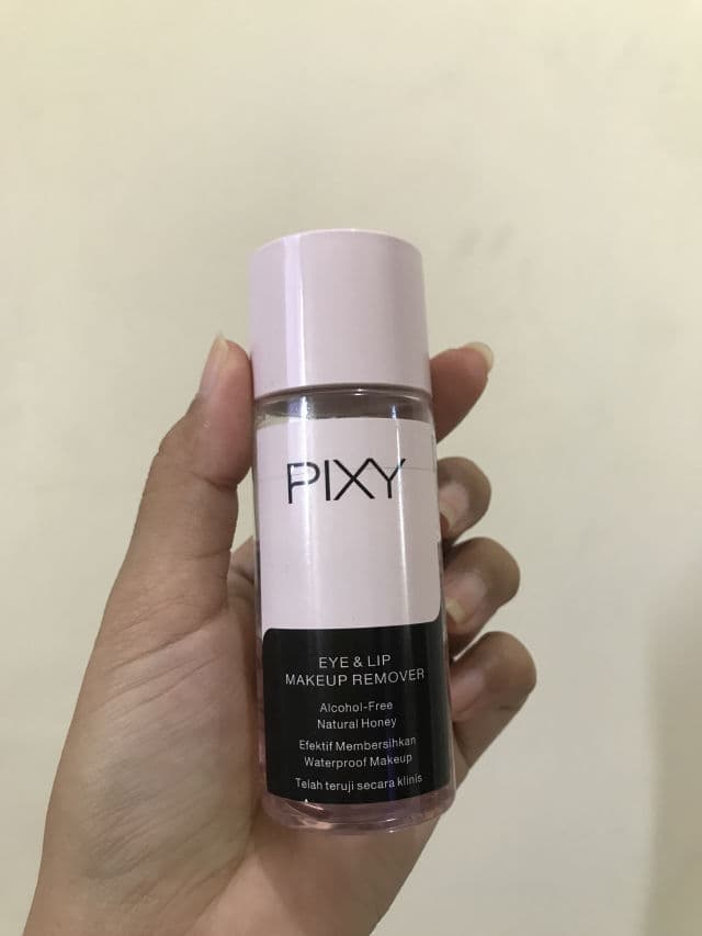 Pixy Eye and Lip Makeup Remover review photo by Elsaabdilla