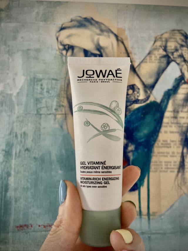 Jowaé  Vitamin-Rich Energizing Moisturizing Gel review photo by Emimi