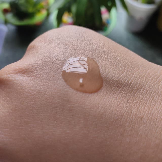 Biotique Honey Gel Refreshing Foaming Face Cleanser, review photo by Enris