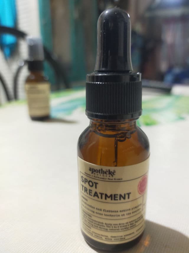 Apotheke Science Spot Treatment review photo by ErMed