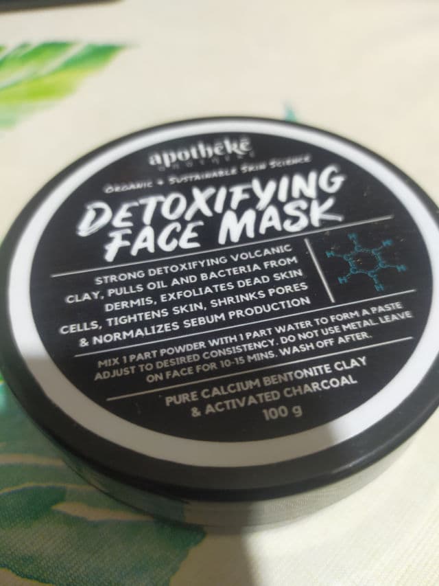 Apotheke Science Detoxifying Face Mask review photo by ErMed