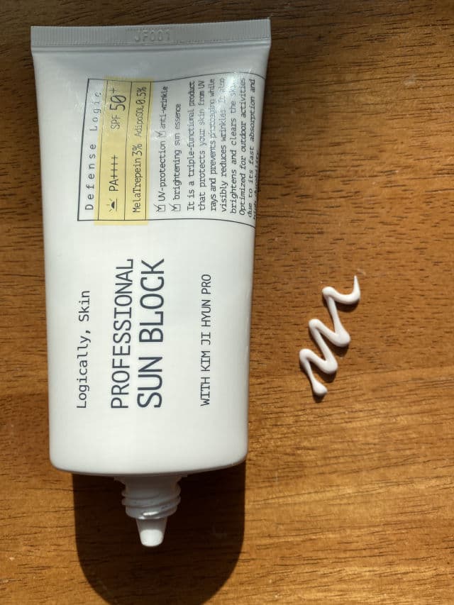 Logically, Skin Professional Sun Block SPF50+ PA++++ review photo by ExploreThePore