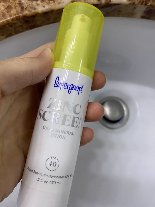 Supergoop! Zincscreen 100% Mineral Lotion Broad Spectrum SPF 40 Sunscreen review photo by FaithM